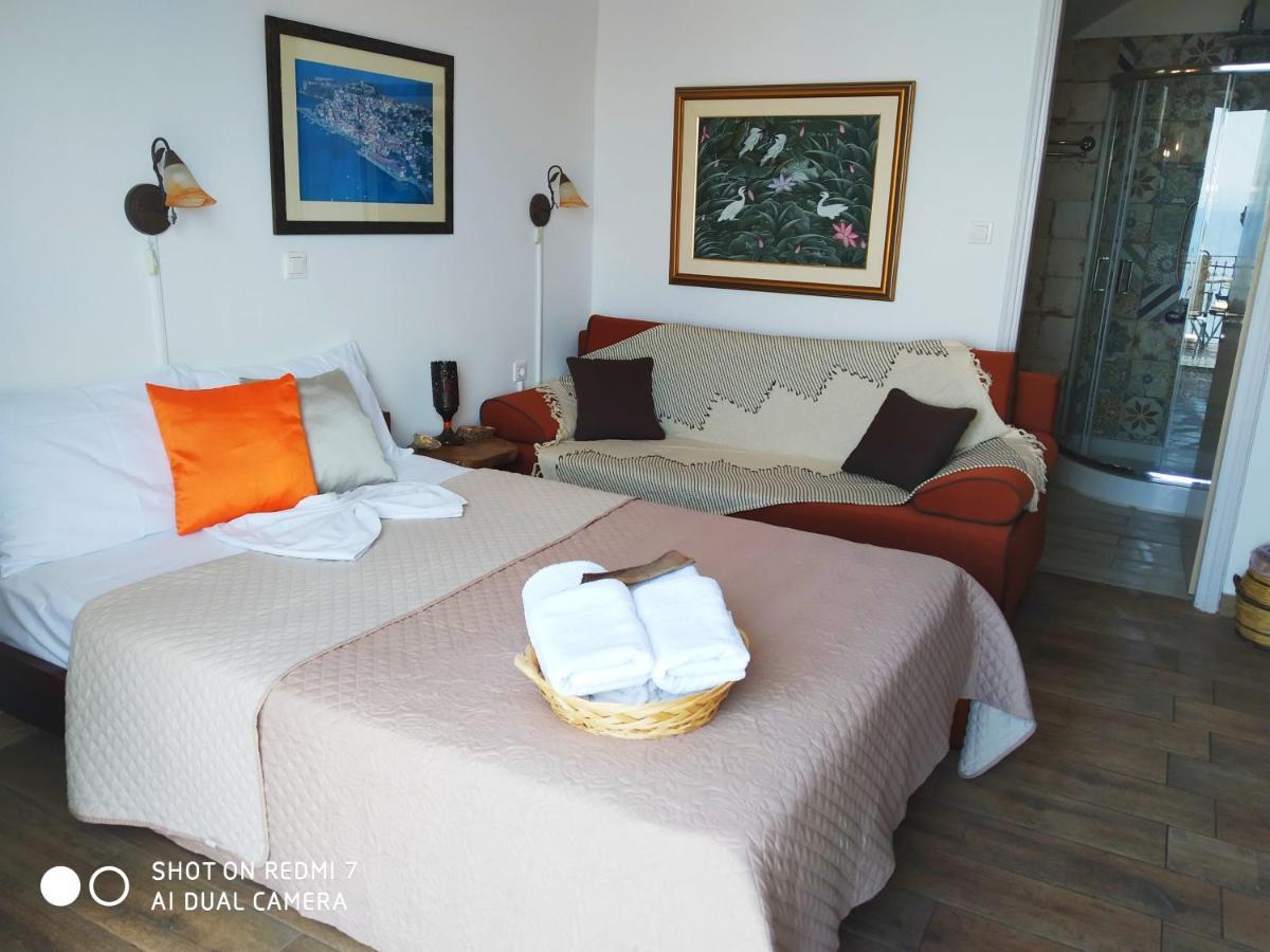 Violetta Rooms Koroni  Exterior photo
