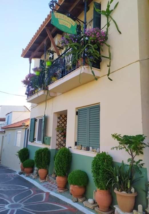 Violetta Rooms Koroni  Exterior photo
