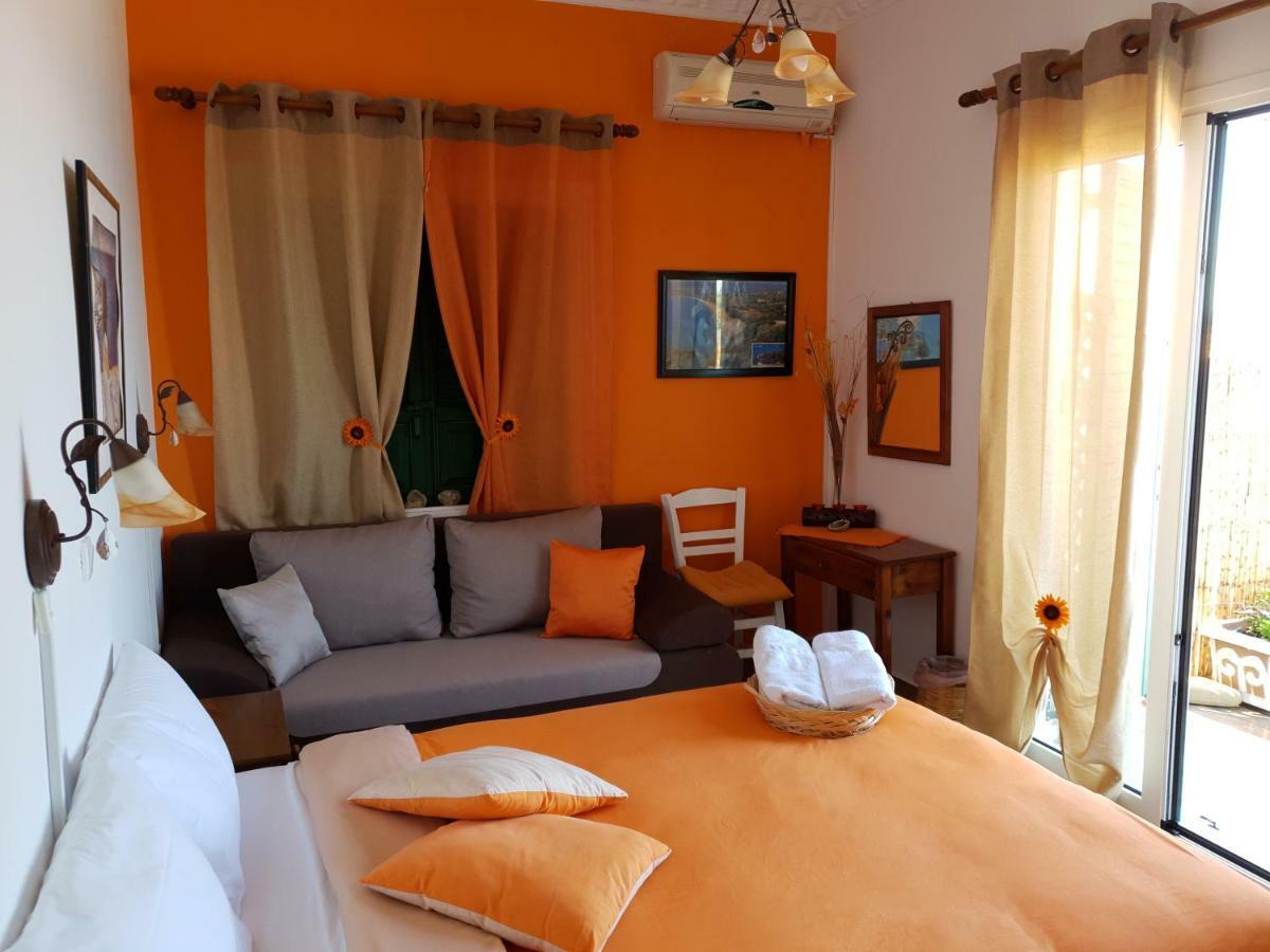 Violetta Rooms Koroni  Exterior photo